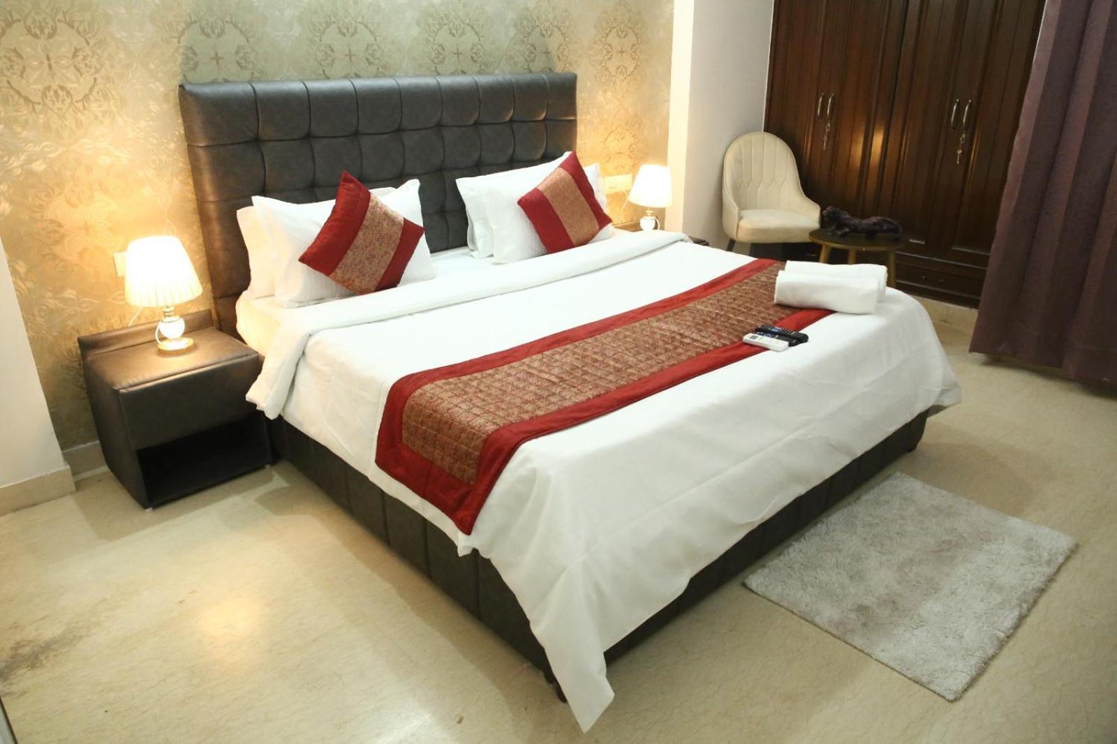 Divine India Service 4bhkj-45